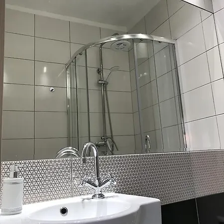 Stolc Quarto em Acomodações Particulares